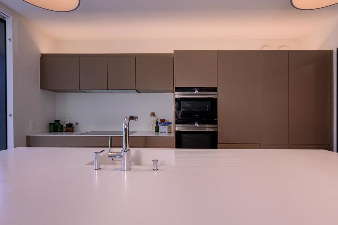 20220411-Cuisine-Entree-Salle_de_bain-Perruchoud-www_maximcurdy_ch-2590
